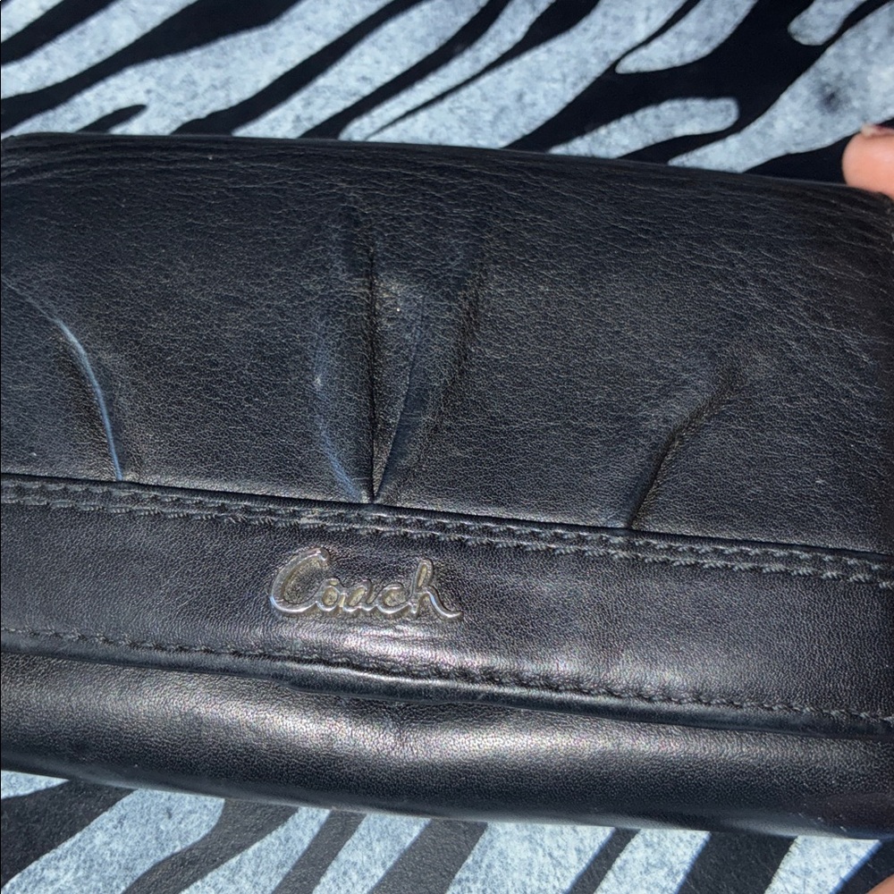 Coach Black Leather Folded Wallet - Picture 13 of 17